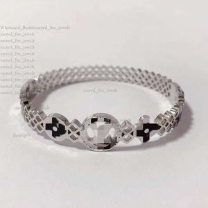 Tiffanyjewelry Designer smycken Nytt populärt gränsöverskridande glittrande zirkonarmband Kvinnligt brev Geometriskt fashionabla armband Tiffanyjewelry Armband 169