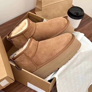 مصمم الأحذية الكلاسيكية Ultra Mini Boot Chestnut Bailey Bow II Neumel Black Platform Australia Winter Women