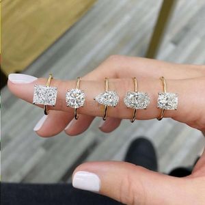 최고 판매 14K 골드 약혼 솔리테어 링 링 3CT 4CT 5CT 타원형 쿠션 컷 웨딩 밴드 VVS 여성용 Moissanite Ring TCQGT