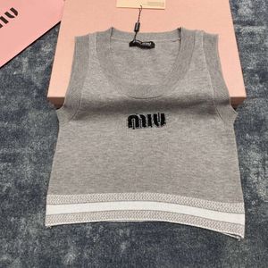 Two Piece Dress Mi24 Girl Style Heavy Industry Three-dimensional Letter Decoration Color Blocking Design Sleeveless Short Knitted Vest