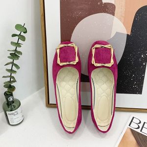2024 Kvinnor Flats Luxury Elegant Pumps Woman Loafers Summer Moccasins Ballerinas Flat Casual Shoes Plus Size 43