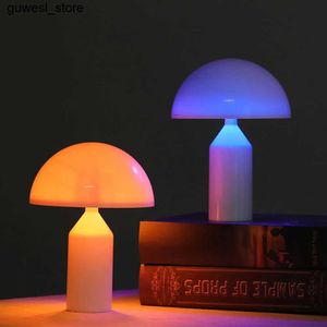 Night Lights Mushroom touch screen light with adjustable brightness minimum battery power supply bright bedroom decoration S2452410
