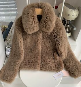 Women Coats Winter Sheep Wool Cardigan Fur Coat