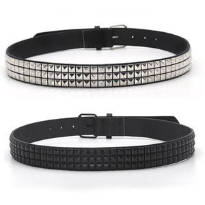 Bälten Pyramid Fashion Rivet Belt Menwomens Punk Rock med Pin Buckle Drop Black 320C