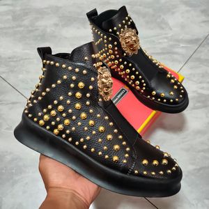 Luxury Designer Fashion Rivets Trend Men's shoes Flat casual shoes Platform ankle boot sneakers Zapatillas Hombre A5