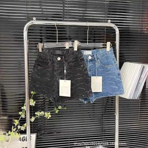 Kvinnors shorts designer märke boutique kläder 24 tidigt vår ny full tryck handgjorda pärlor hög midja bantning två färg denim för kvinnor klww