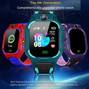 Детские часы Новые умные часы для детей LBS Baby Phone 2G Watch Camera SOS PK Q02 Q12 Q15 Умные часы Android IOS IOS Boys and Girls Gift D240525