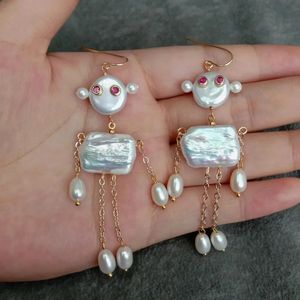 YYGEM natural freshwater Cultured White Pearl Earrings Robot Shape Dangle Earrings Novelty Jewelry 240507