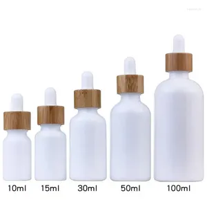 Lagringsflaskor Vit porslin Glas Essential Oil Skin Care Serum Droper Bottle With Bamboo Cap 10 ml 15 ml 20 ml 30 ml 50 ml 100 ml SN1758