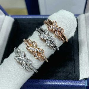 Cluster Rings Elegant Design S925 Sterling Silver Zircon Cross Ring for Women Sweet Fashion Luxury Brand Jewelry T240524