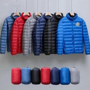Mens designer Light down jacket winter jacket puffer short glossy down jacket Hooded couple's stylish and versatile bread suit solid color coats for men