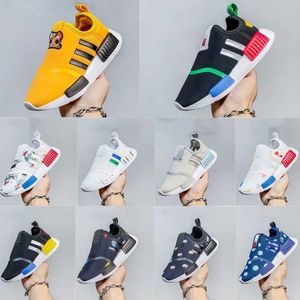 2024 Designer Athletic Shoes Girls Boys Running Boys Tennis Sports Shoes Nmds Blue Black Red Kids Sneakers Size 22-35