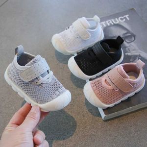 First Walkers Summer Infant Shoes for Boys and Girls First Step Walker Mesh Shoes with Breathable Non slip Soft Soles for Baby Boys and Girls Childrens Shoes d240525