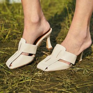 Pantofole alla moda intrecciato sandali altissimi sandali con tallone da donna divatte quadrate di grandi dimensioni 42 donne fuori elegante