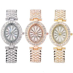 2024 Koreansk mode Hot Selling Diamond Set Luxury Watch Steel Band Armband Deep Sea Fritillaria Dial Quartz