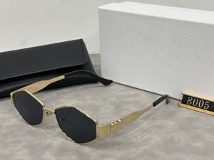 Modell högkvalitativ dubbel designer solglasögon män överbryggar kvinnor klassiska linser solglasögon flygare design lämplig mode strand