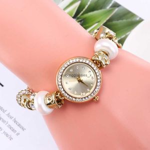 2024 Hot Selling Fashion Pendant Pearl Armband Watch Fashionable and Versatile High-End Womens Decartz