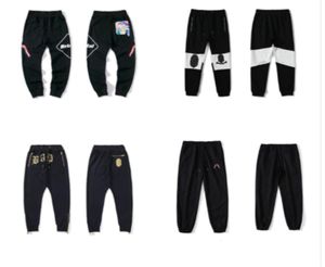 2021 Mens Sport Pants Space Cotton Trousers Men Tracksuit Bottoms Joggers Tech Fleece Camo Running pant2431135