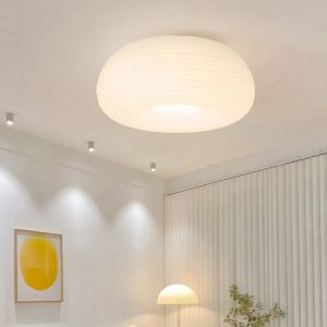 Nordic LED Pendant Light Minimalist Striped Cream Apple Dekorativ taklampa för sovrum vardagsrummet matsal belysning
