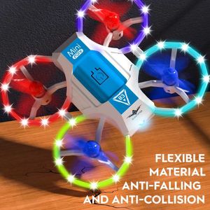 Droni mini rc drone con illuminazione controllata vocale piccola piccola assi 4-elicotteri 2,4 g giocattolo di aeroplano a telecomando S245277