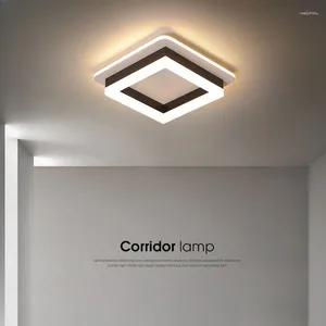 Lustres de lustres de lustre moderno iluminação interna para o corredor corredor montado na superfície acrílica Lâmpada de luz acrílica Dimmable Lustres Home Deco