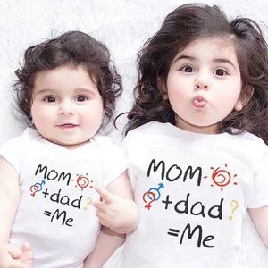 T-shirts Mom+Dad=I print a round neck childrens matching T-shirt loose baby jumpsuit childrens matching T-shirt d240525