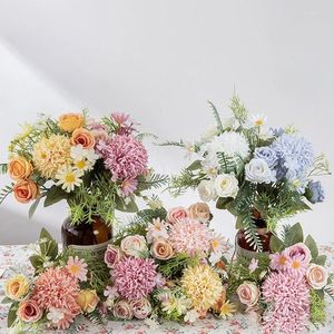 Dekorativa blommor Maskros simulering Flower Artificial Silk Wedding Banket Decoration Home Living Room Party Supply