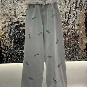 기본 캐주얼 드레스 24SS 다이아몬드 문자 씻은 데님 청바지 세련된 상체 허리띠