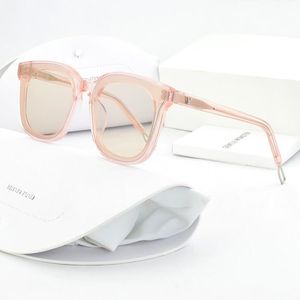 Solglasögon 2021 Papas Kvinnor Män med originalförpackning Fashion Korea Design Vintage Square Sun Glasögon 215U
