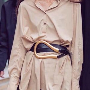 Cintura di design Cinture in pelle autentica di alta qualità per donne in vita femmina cappotto femmina decorativo sigillo a forma di U 263i