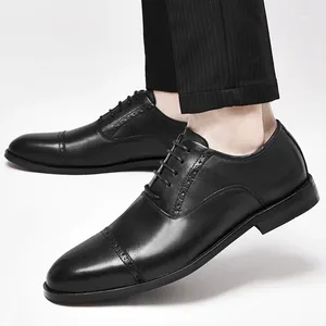 Sapatos casuais masculino oxford genuíno de couro macho de apartamentos clássicos de vestido formal calçado de vestido elegante derby