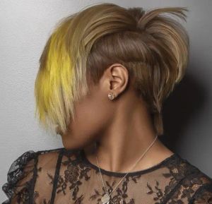 BeiSDWig Heat Resistant Synthetic Haircuts for Women Short Brown Wig with Long Mixed Yellow and Blonde Bang Cosplay Colored Hair