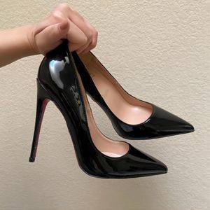 デザイナーの女性ハイヒールシューズ赤い光沢のある底8cm 10cm 12cm薄いかかと黒いヌードパテントレザーウーマンパンプスダストバッグ34-44