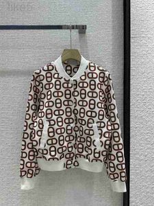 Damenjacken Designerin Milan Runway 2024 Neues Frühlingsstand Collar Long Sleeve Marke Same Style Coats Designer Tops 0301-9 8nx3