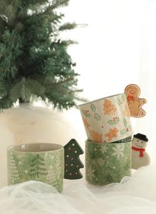 Kubki Kreatywne cynamonowe świąteczne ręcznie malowane urocze kule cukiernik piernikowy radzi sobie z ceramiką
