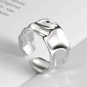 Couple Rings Korean style Valentines Ring for Men Elegant Women Valentines Day Gift Wedding 2024 Trend S2452455