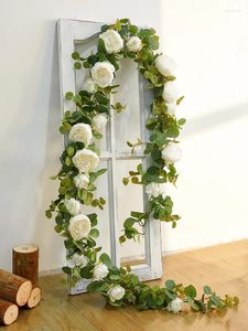 Dekorativa blommor Party Joy 2pcs 2m Artificial Eucalyptus Garland med Silk Peony Vine Hanging Plants for Wedding Table Home Decoration