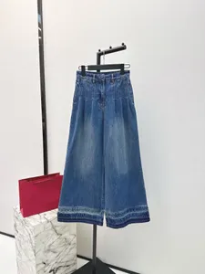 Novo bordado de jeans feminina de moda com a altura da cintura alta, lápis de colheita de retalhos de calça feminina calças casuais