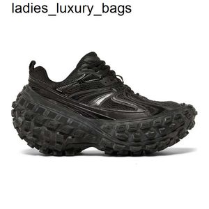 Tasarımcı Sıradan Ayakkabı Savunmacı Siyah Beyaz Kum Koyu Yeşil Platform Spor Sneaker Lastik Sole Lastik Moda Erkek Kadınlar Kalın Ayakkabılar
