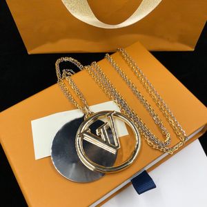 Designer Cowelry Necklace Letter Neccular Necklace Circular Classic Pop Letter Necklace