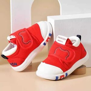 First Walkers Baby shoes for boys aged 1-3 casual TPR soft soled non slip baby walking shoes for boys and girls d240525