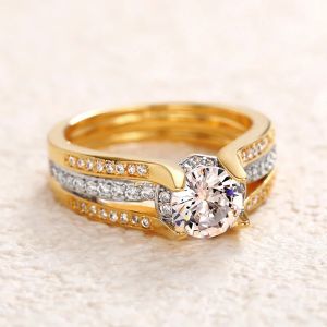 Huitan Luxury Lady Sparkling Finger Ring For Wedding Ceremony Fashion Gold Color Jewelry for Engagement Party Bridal Accessories