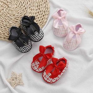 First Walkers Autumn baby shoes pure cotton plaid baby shoes baby shoes anti slip childrens shoes first step walker sweet bow knot princess shoes d240525