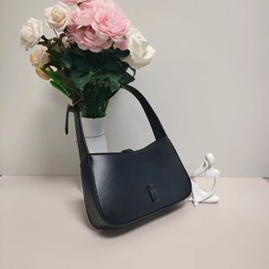 Toppkvalitetsdesignväska axelväskor Tygväska lyxväska handväska klassisk bokstav canvas axelväska shopping väska