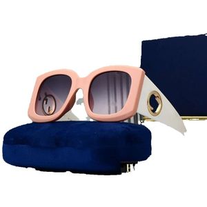 Hot 2024 Toder Designer Top прямоугольник для женщин мужчины винтажные оттенки кошек с густыми рамами обнаженные солнцезащитные солнцезащитные очки с коробкой