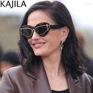 Solglasögon Sexig Y2K Punk Cat Eye Women 2024 Luxury Brand Vintage Sun Glasögon för damer Retro Double Frame Eyewear Shades UV400