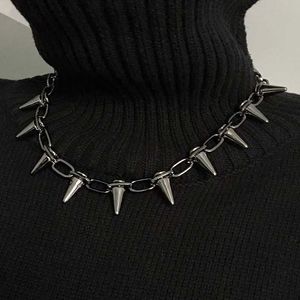 Pendant Necklaces Korean Fashion Punk Gothic Harajuku Handmade Womens Necklace for Spike Rivet Female Chain Necklaces Exaggeration Rock Chokers Q240525