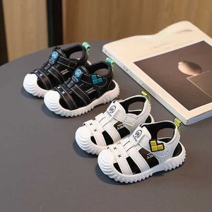 First Walkers Baby Shoes Boys Sandals Summer Baby Toe Wrap Soft Soled Toddler Shoes 1-2 Year Old Baby Kick Resistant Sandals Beach Shoes Q240525