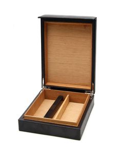 New arrival good quality black color leather and cedar cigar accessories tool cigar humidor case with humidifier1627791