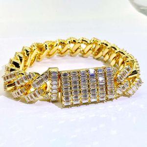 AAA GEMS Emerald Cut Moissanite Cuban Chains Solid Sterling Sier Hip Hop Baguette Armband för rapparen